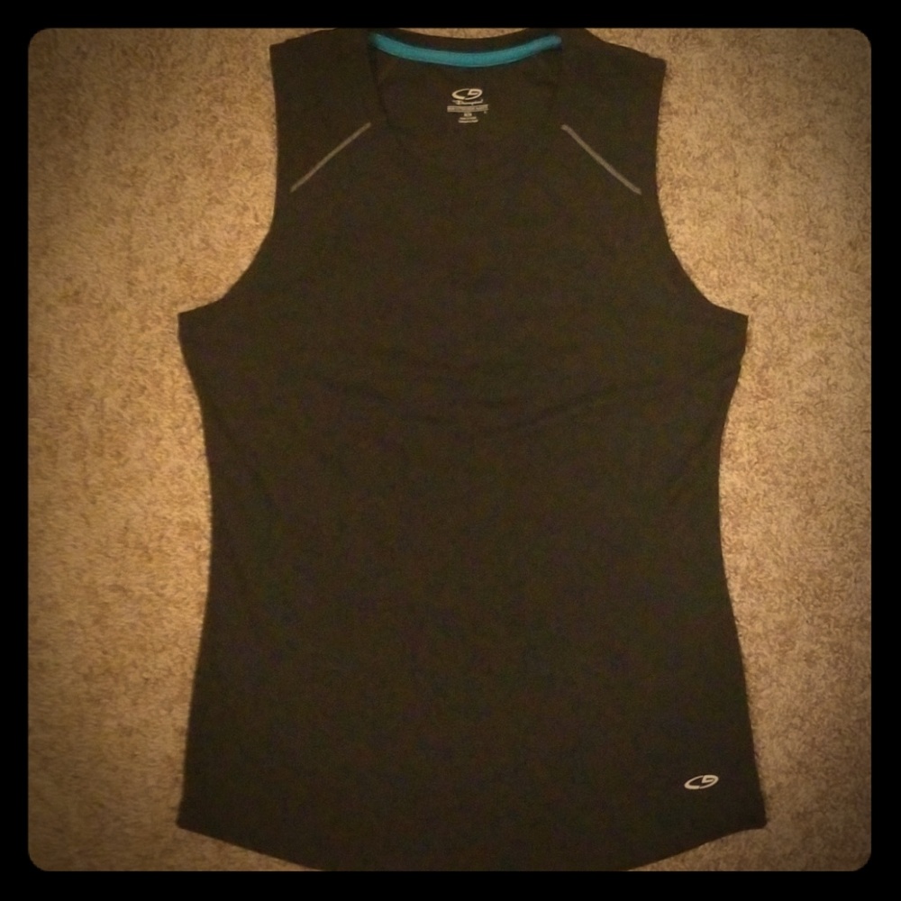 Athletic shirt